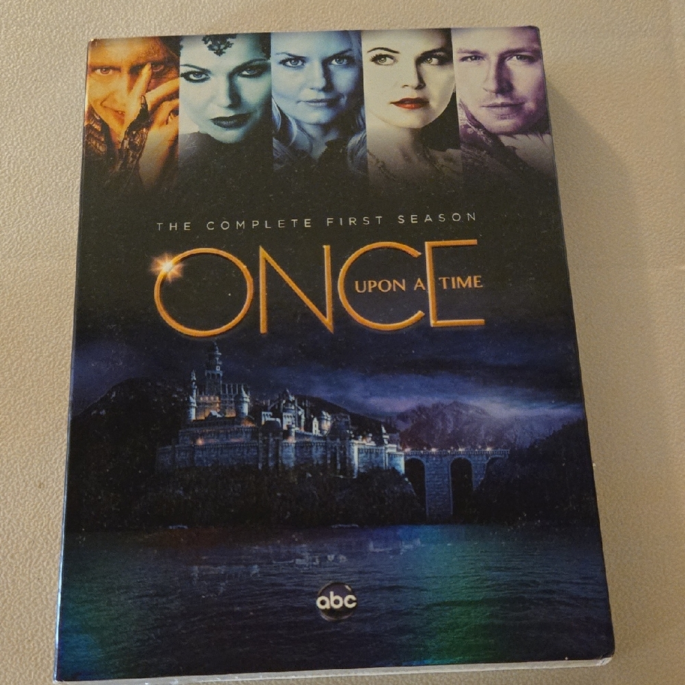 Once Upon a Time Complete First Season DVD